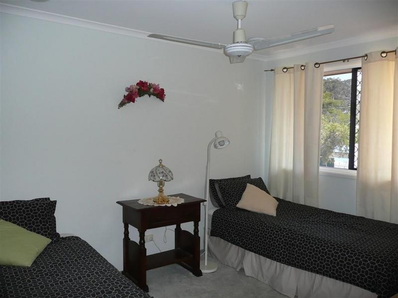2 Sidha Avenue, Glass House Mountains QLD 4518