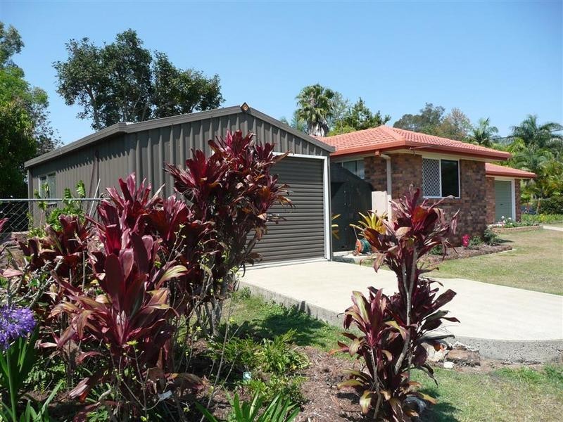 2 Sidha Avenue, Glass House Mountains QLD 4518