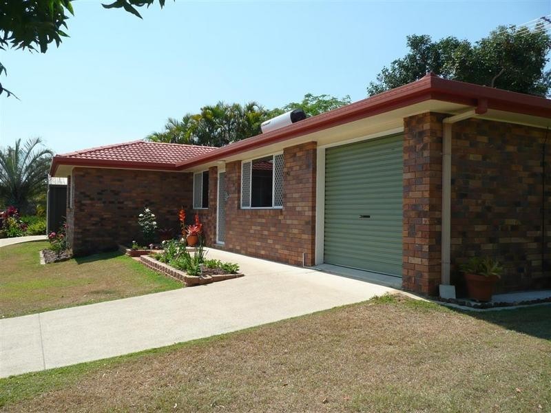 2 Sidha Avenue, Glass House Mountains QLD 4518