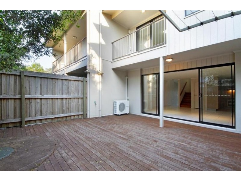 1,2,3,4/24 Simpson Street, Beerwah QLD 4519