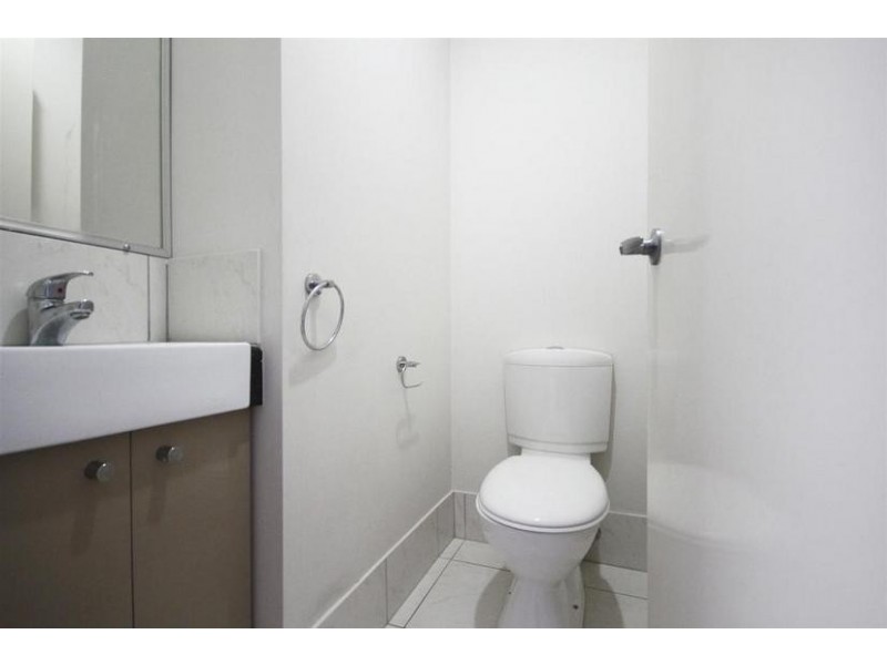 1,2,3,4/24 Simpson Street, Beerwah QLD 4519