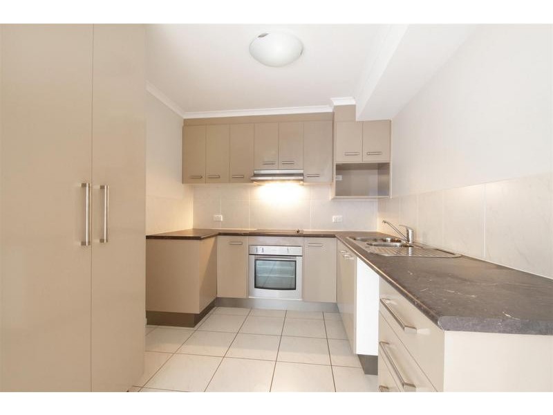 1,2,3,4/24 Simpson Street, Beerwah QLD 4519