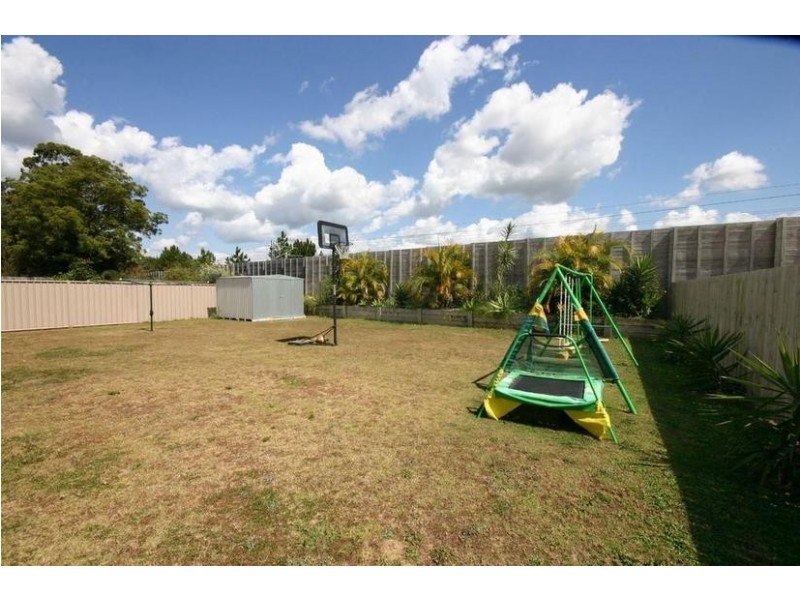 35 Coochin Hills Drive, Beerwah QLD 4519