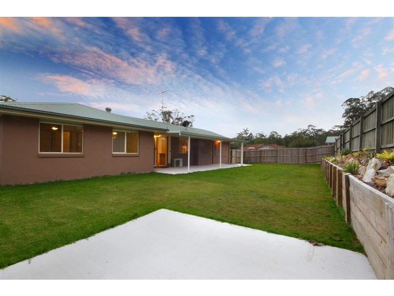 8 Coljohn Street, Landsborough QLD 4550