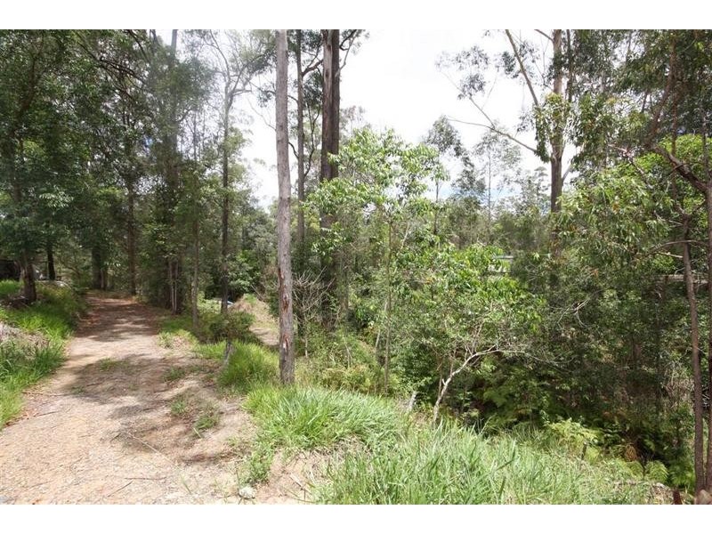 24 Thompson Road, Beerwah QLD 4519