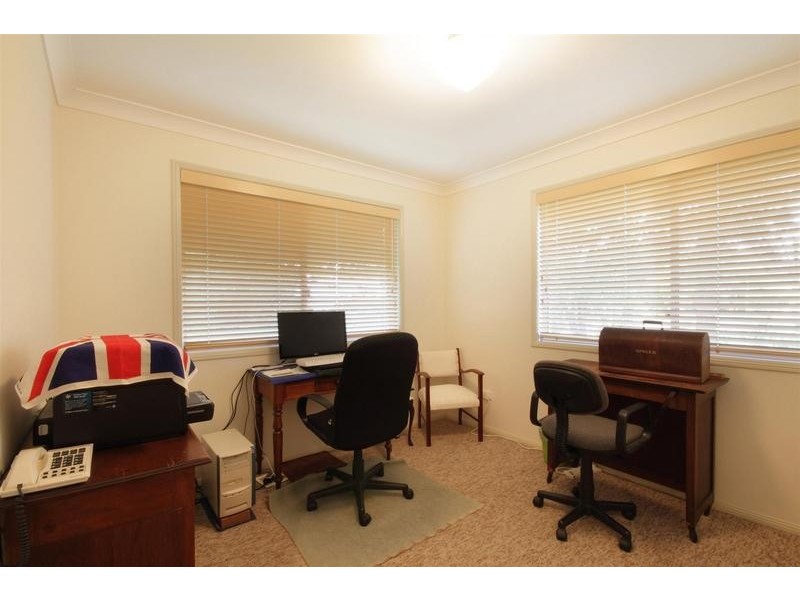 18 Tallawong Close, Beerwah QLD 4519