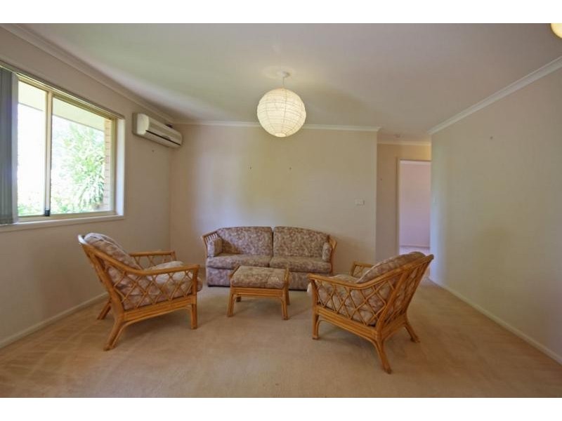 3/8 Simpson Street, Beerwah QLD 4519
