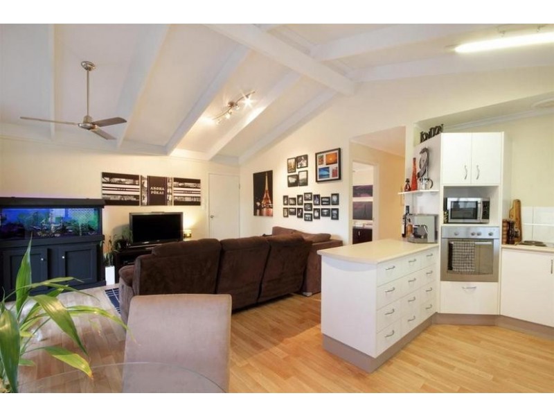 4 Sunland Court, Beerwah QLD 4519