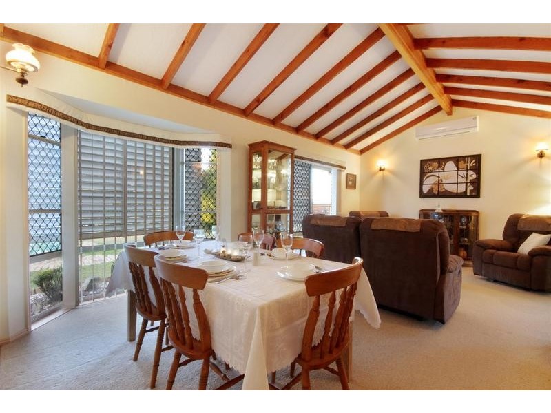 7 Tudor Court, Beerwah QLD 4519