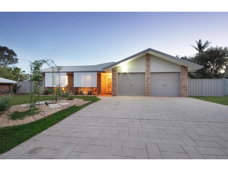 7 Tudor Court, Beerwah QLD 4519