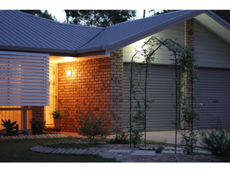 7 Tudor Court, Beerwah QLD 4519