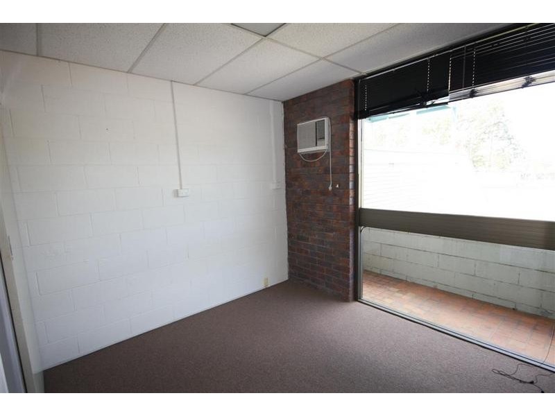 Shop 9/68 Simpson Street, Beerwah QLD 4519