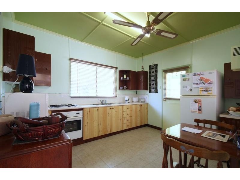 33 Crittenden Road, Glass House Mountains QLD 4518