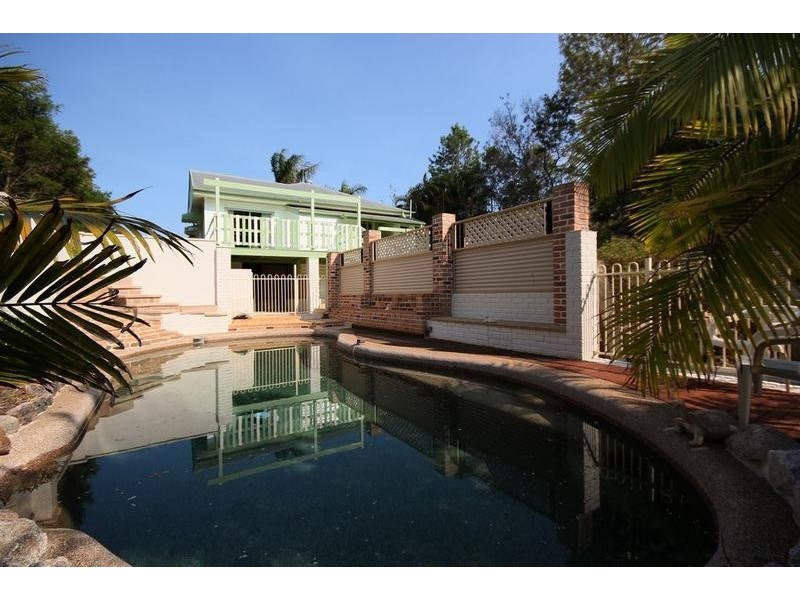 33 Crittenden Road, Glass House Mountains QLD 4518