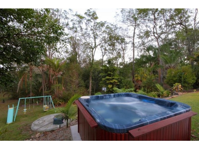 1923 Old Gympie Road, Glass House Mountains QLD 4518