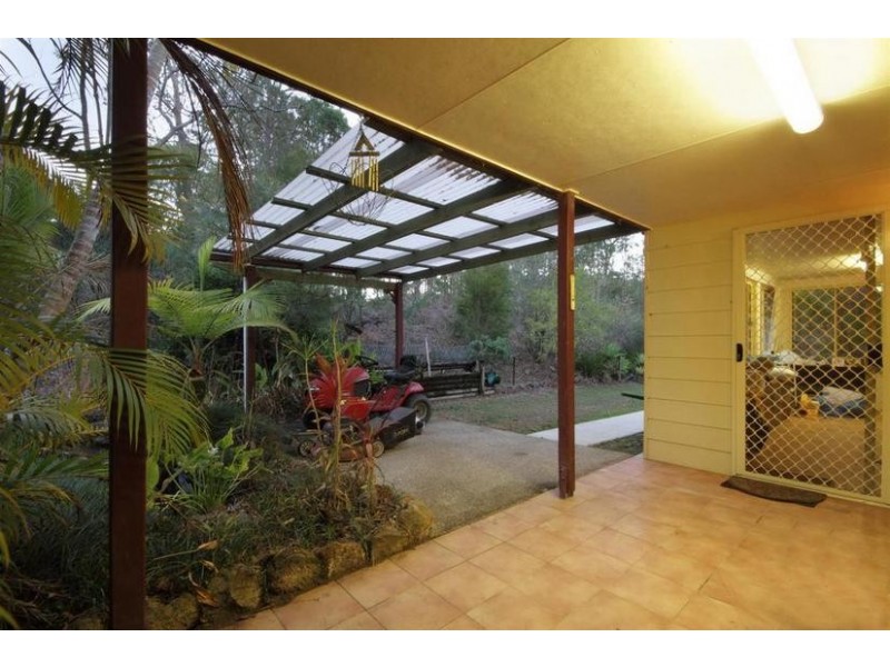 1923 Old Gympie Road, Glass House Mountains QLD 4518