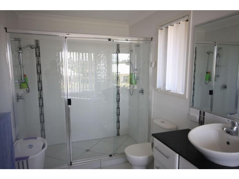10 Sharyn Place, Glass House Mountains QLD 4518