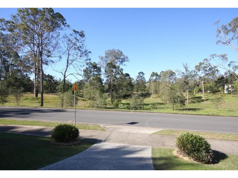 2B Tytherleigh Avenue, Landsborough QLD 4550