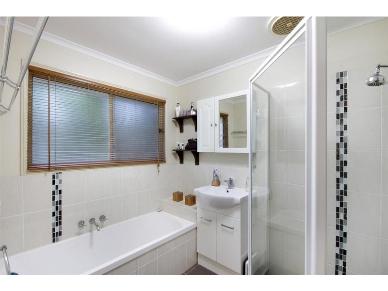 2060 Old Gympie Road, Glass House Mountains QLD 4518