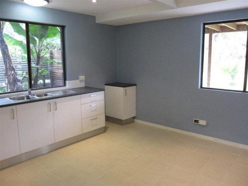 1 Montrose Street, Beerwah QLD 4519