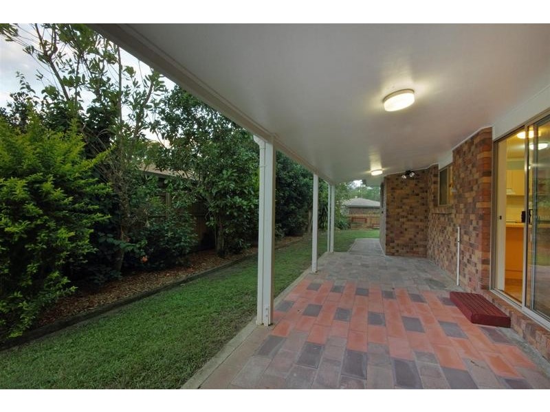 8 Arcadia Drive, Beerwah QLD 4519