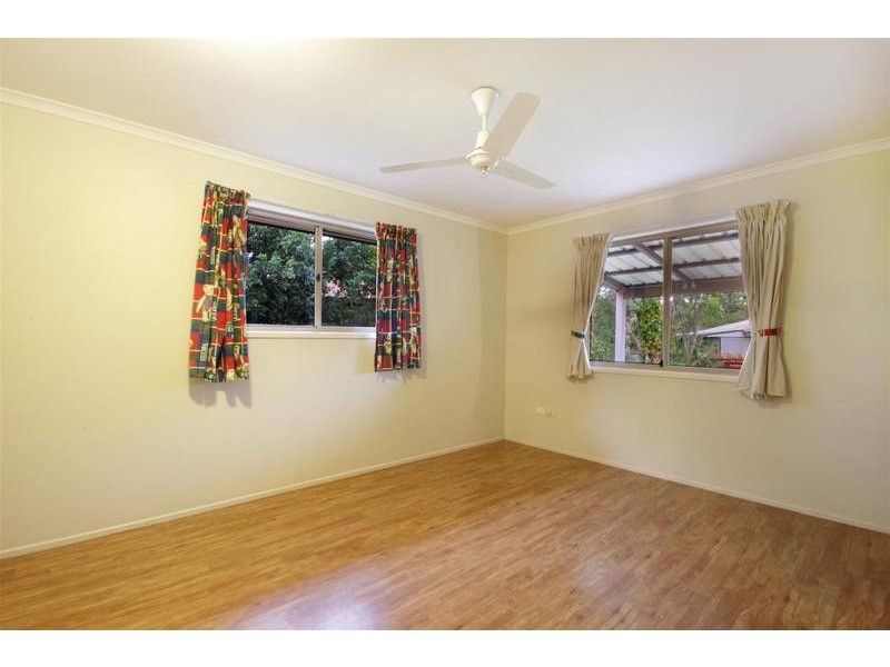 8 Arcadia Drive, Beerwah QLD 4519