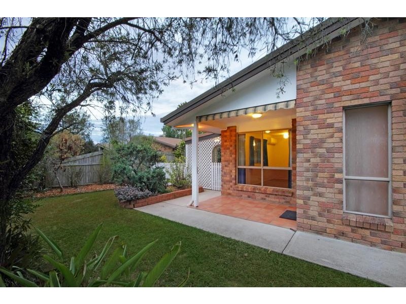 8 Arcadia Drive, Beerwah QLD 4519