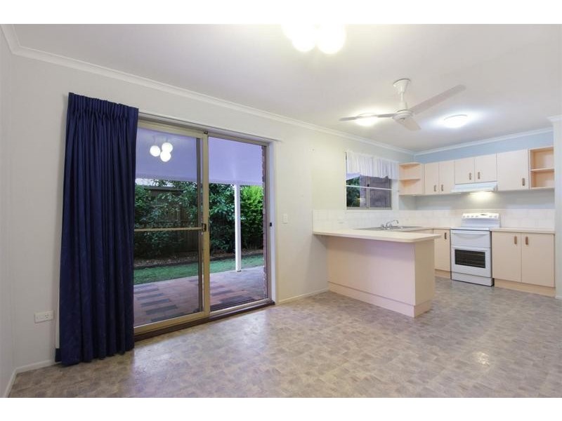 8 Arcadia Drive, Beerwah QLD 4519