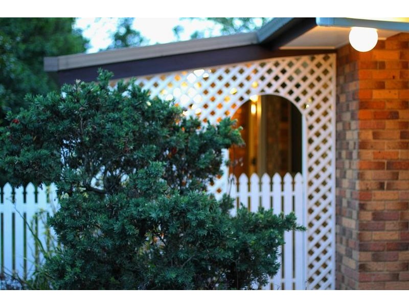 8 Arcadia Drive, Beerwah QLD 4519