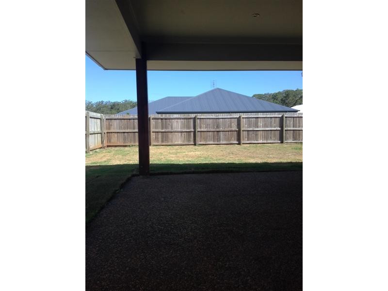 19 Red Ash Court, Beerwah QLD 4519