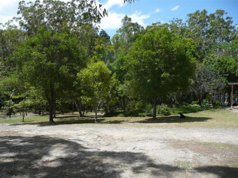 122 Lindeman Road, Beerwah QLD 4519