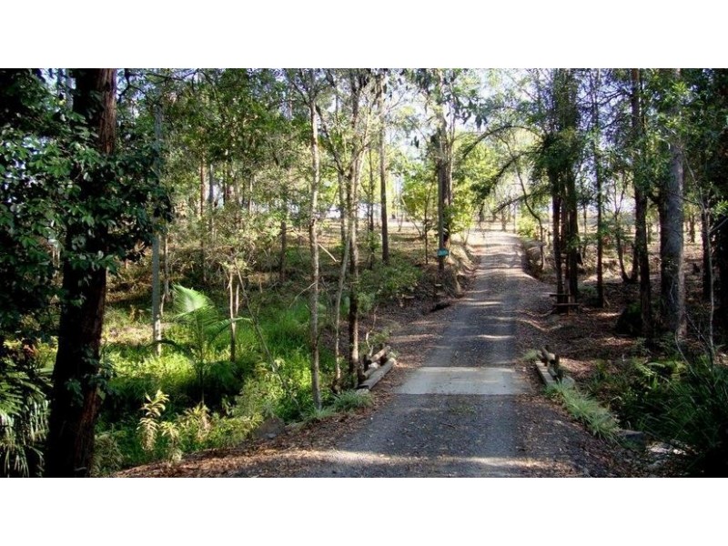 122 Lindeman Road, Beerwah QLD 4519