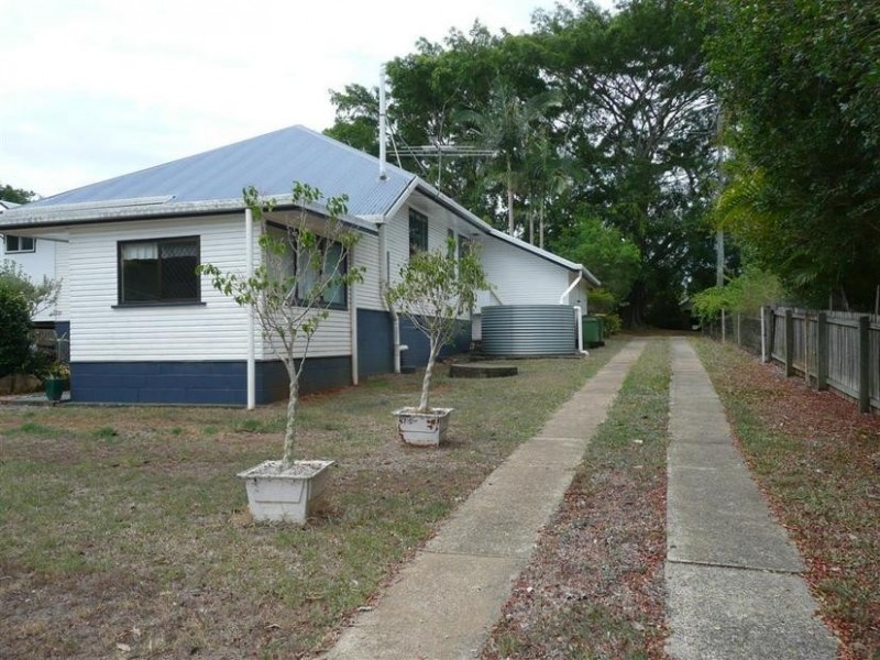 2 Anzac Avenue, Beerburrum QLD 4517