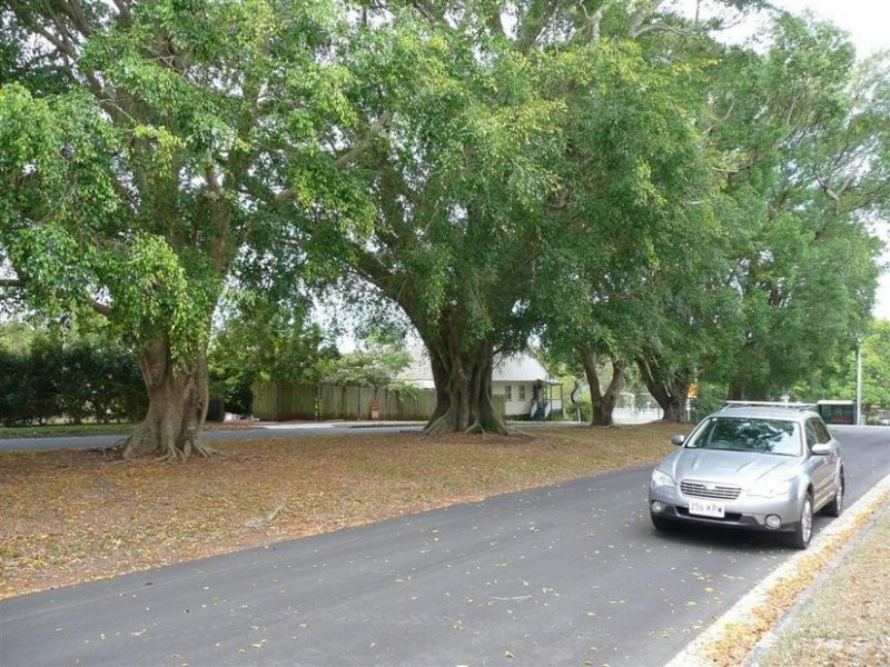 2 Anzac Avenue, Beerburrum QLD 4517