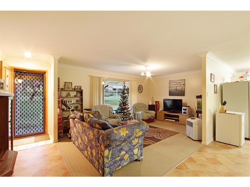 31 Hillside Road, Glass House Mountains QLD 4518