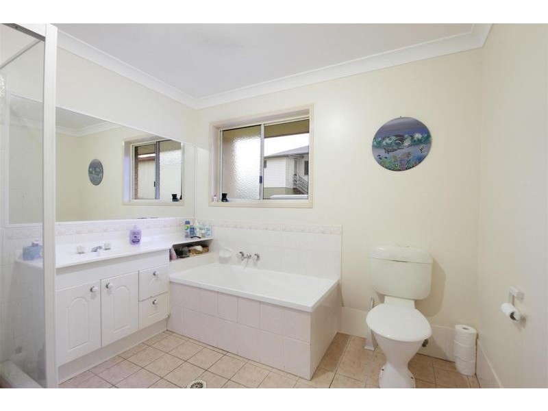 31 Hillside Road, Glass House Mountains QLD 4518