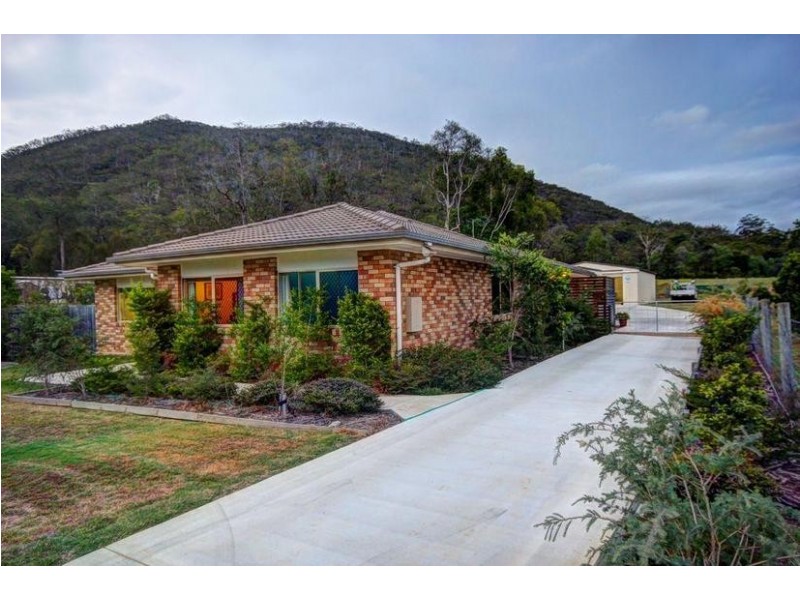 60 Carnarvon Drive, Beerwah QLD 4519