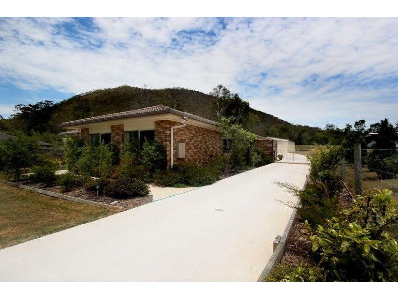 60 Carnarvon Drive, Beerwah QLD 4519