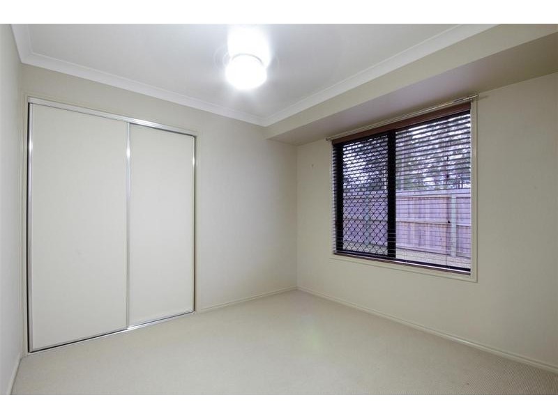 23 Crumpton Place, Beerwah QLD 4519