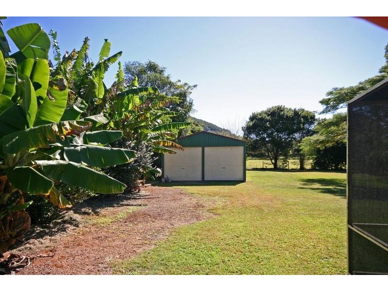 Glass House Mountains QLD 4518