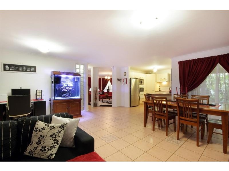 23 Newton Drive, Beerwah QLD 4519