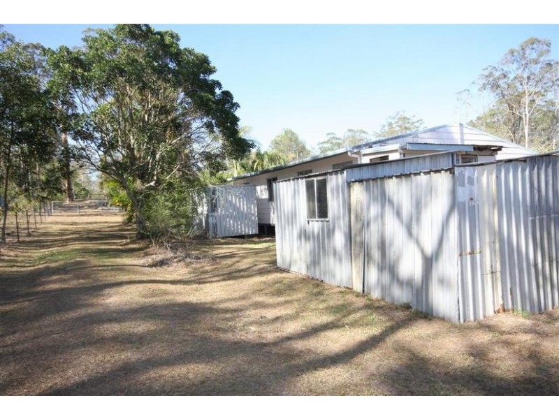 313 Coonowrin Road, Glass House Mountains QLD 4518