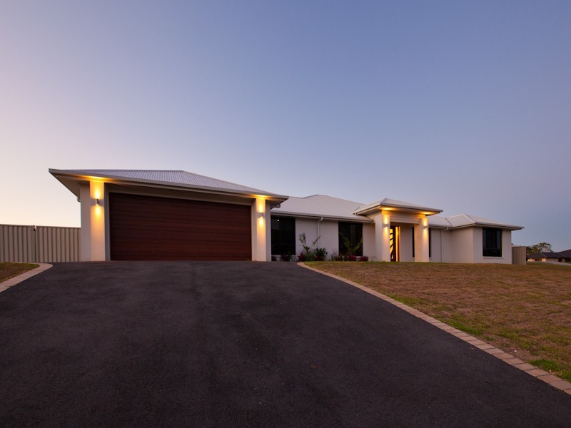 76 Shaws Road, Beerwah QLD 4519