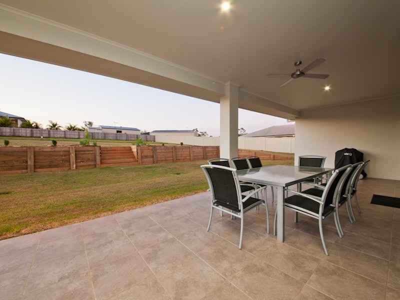 76 Shaws Road, Beerwah QLD 4519