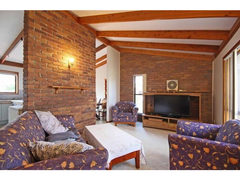 54 Sahara Road, Glass House Mountains QLD 4518