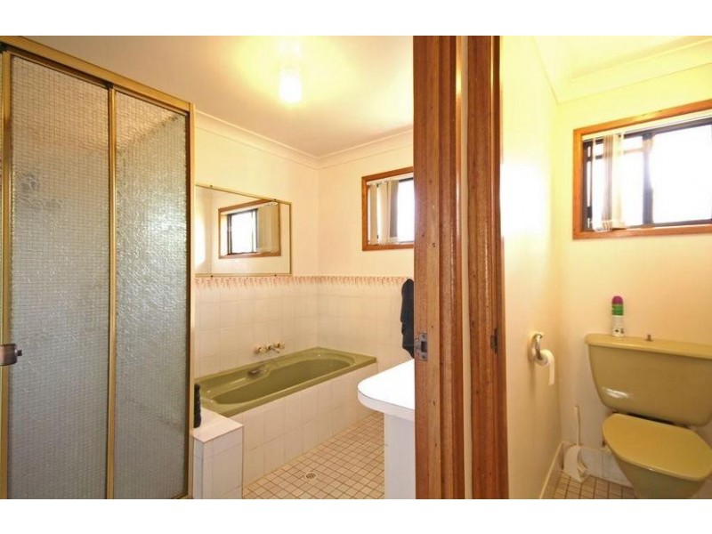 54 Sahara Road, Glass House Mountains QLD 4518