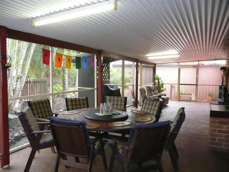 13 Graham Drive, Landsborough QLD 4550