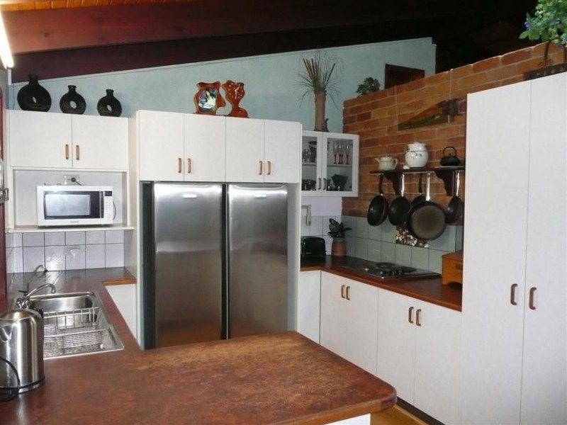 13 Graham Drive, Landsborough QLD 4550