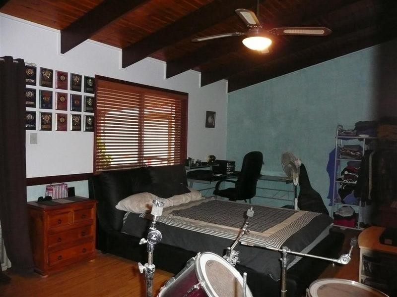 13 Graham Drive, Landsborough QLD 4550