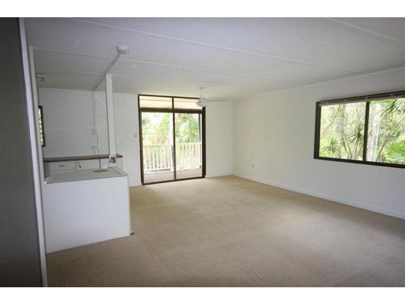 13 Jelen Drive, Mooloolah Valley QLD 4553